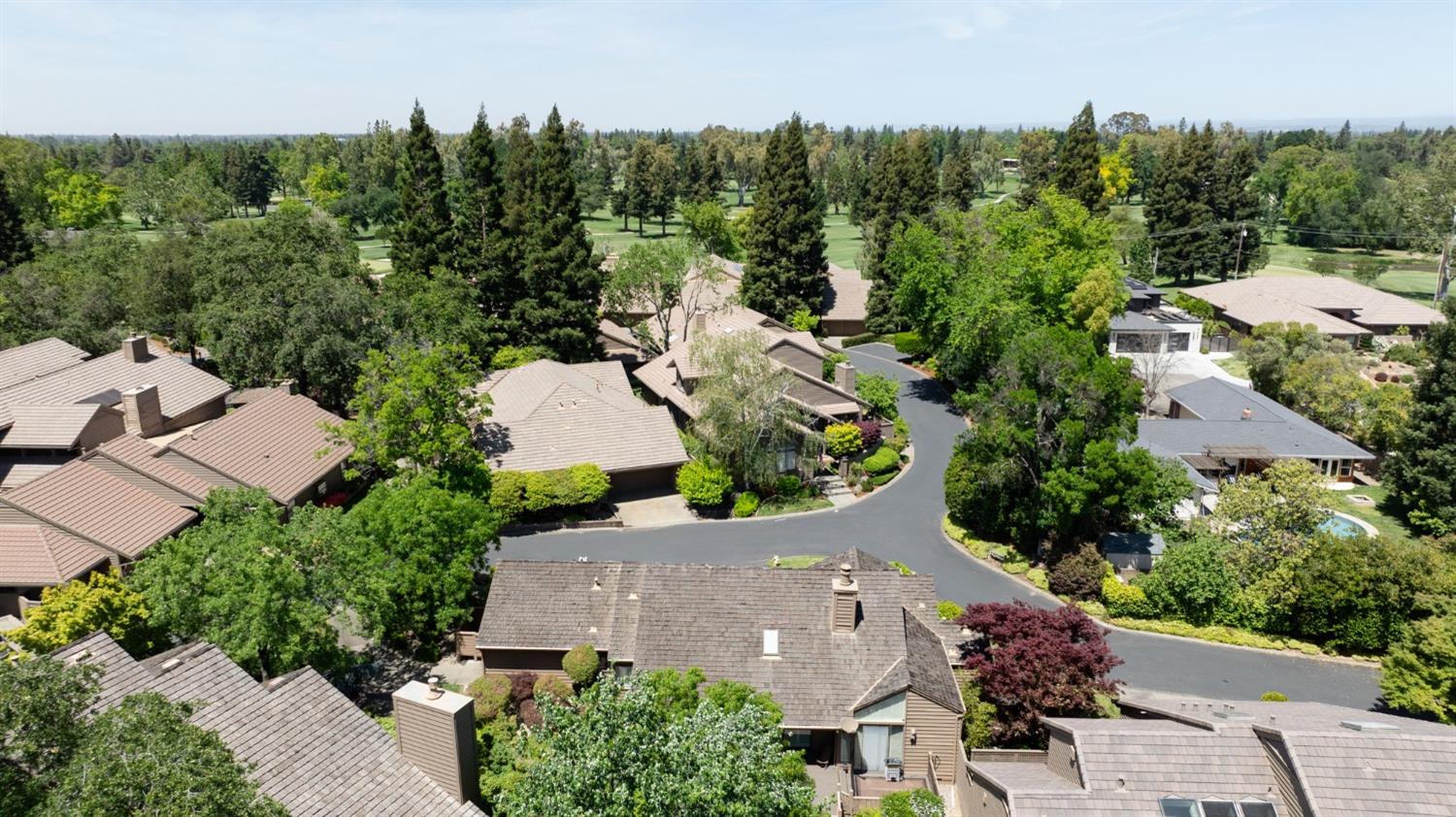 7634 Pineridge Lane