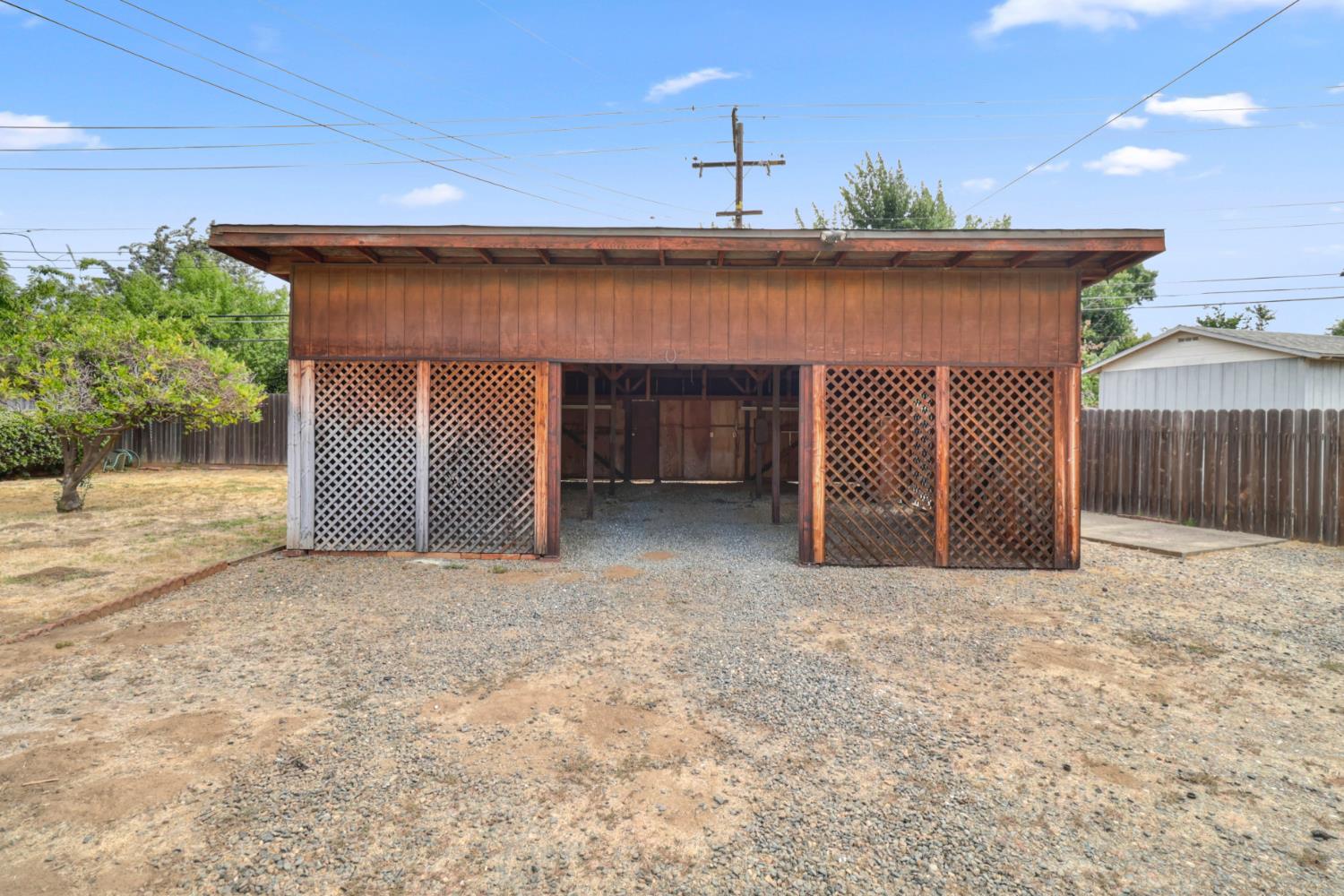 10155 La Gloria Way