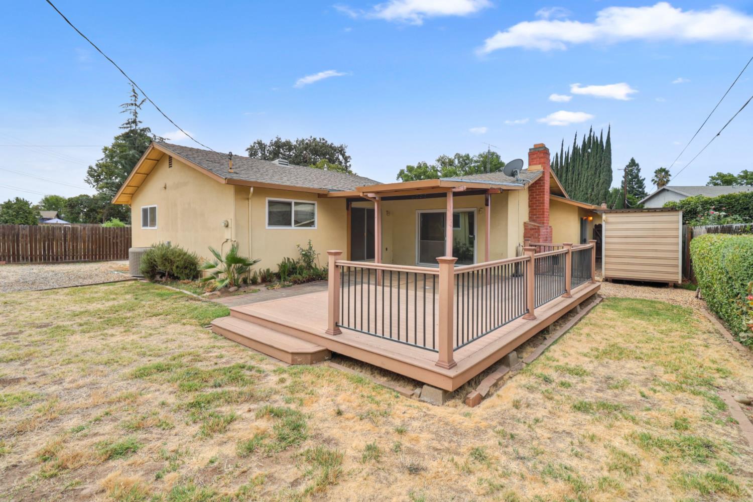 10155 La Gloria Way