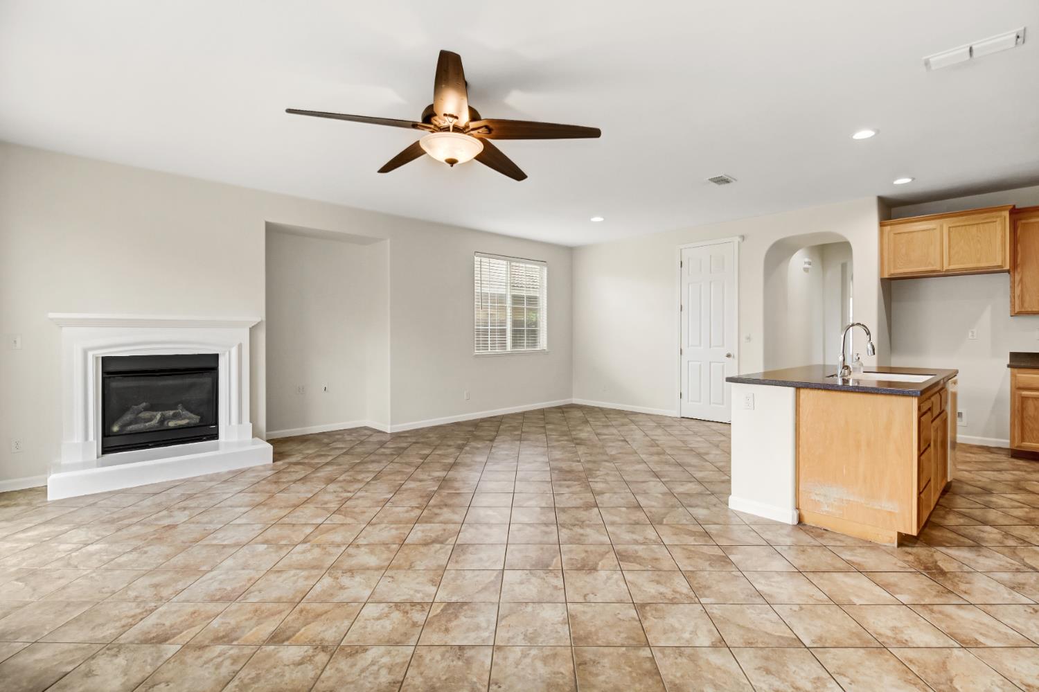 12304 Pawcatuck Way