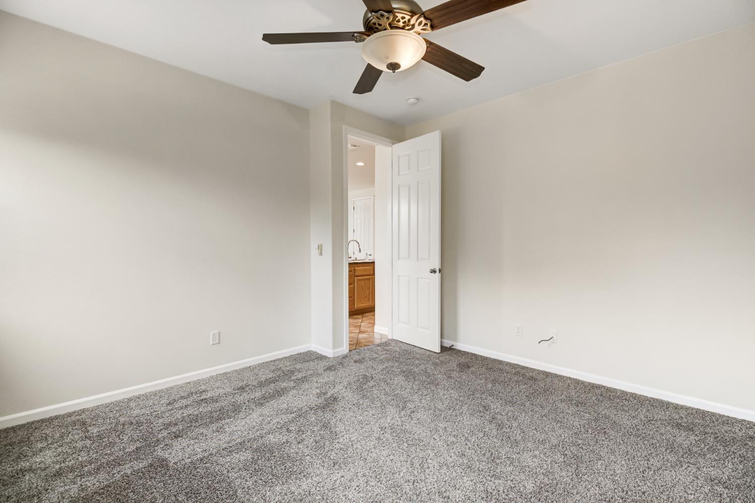 12304 Pawcatuck Way