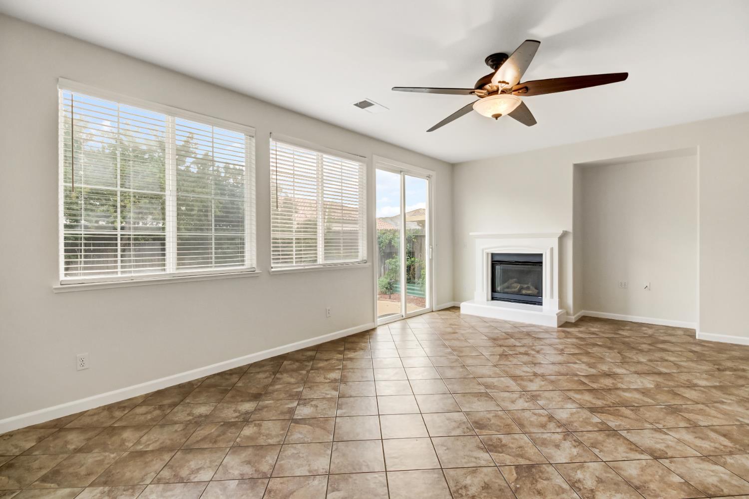 12304 Pawcatuck Way