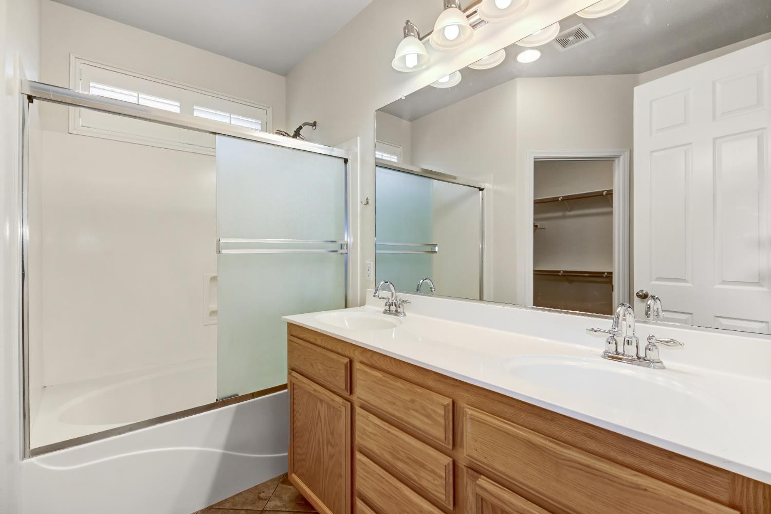 12304 Pawcatuck Way