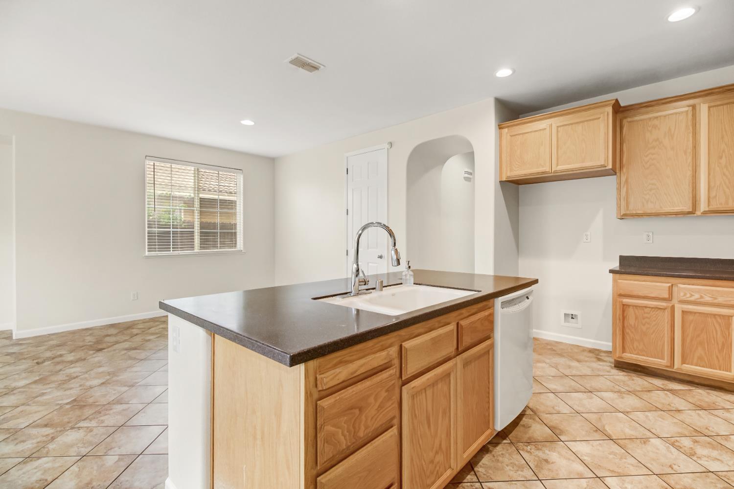 12304 Pawcatuck Way