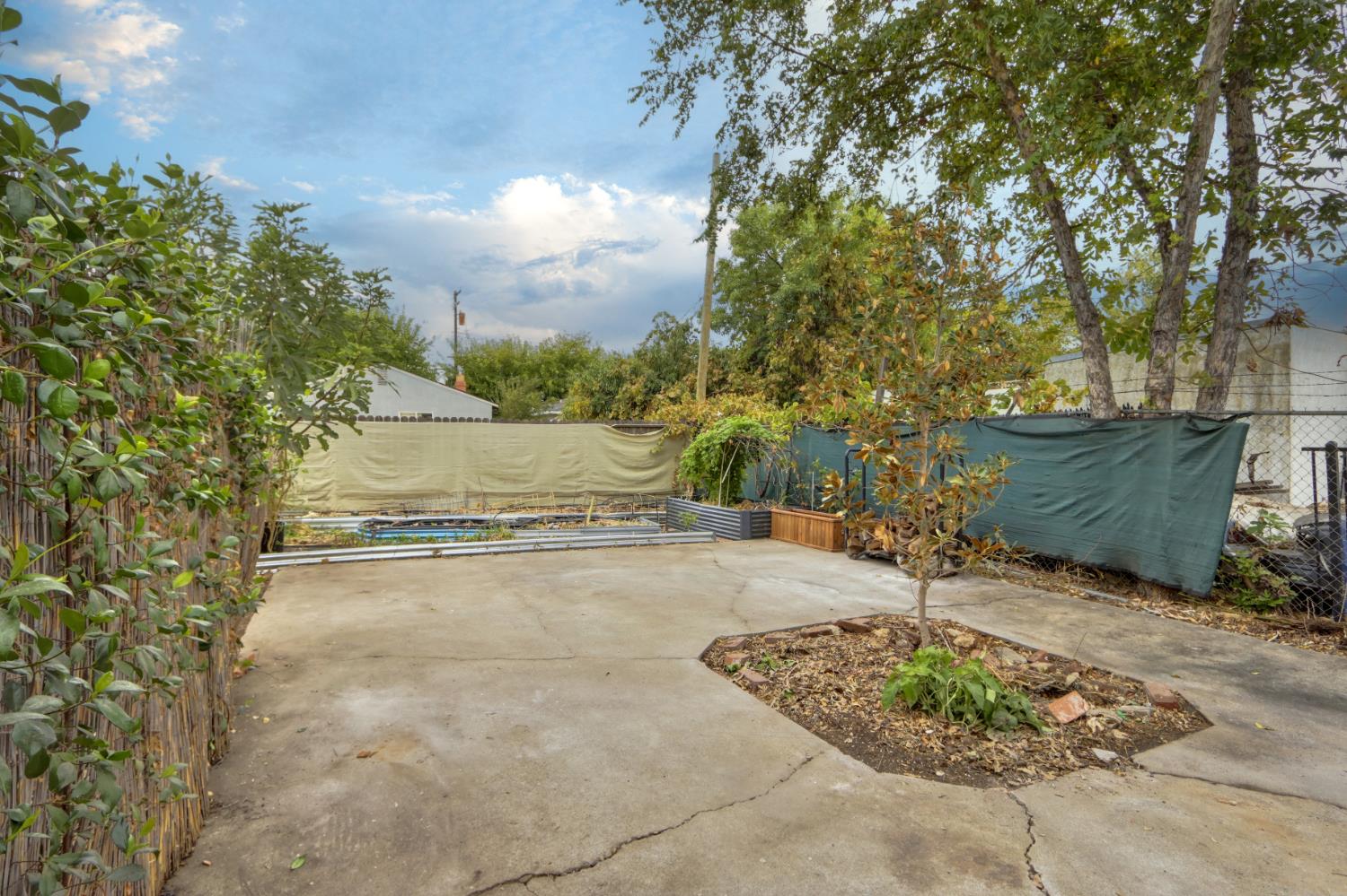 3633 Marysville Boulevard