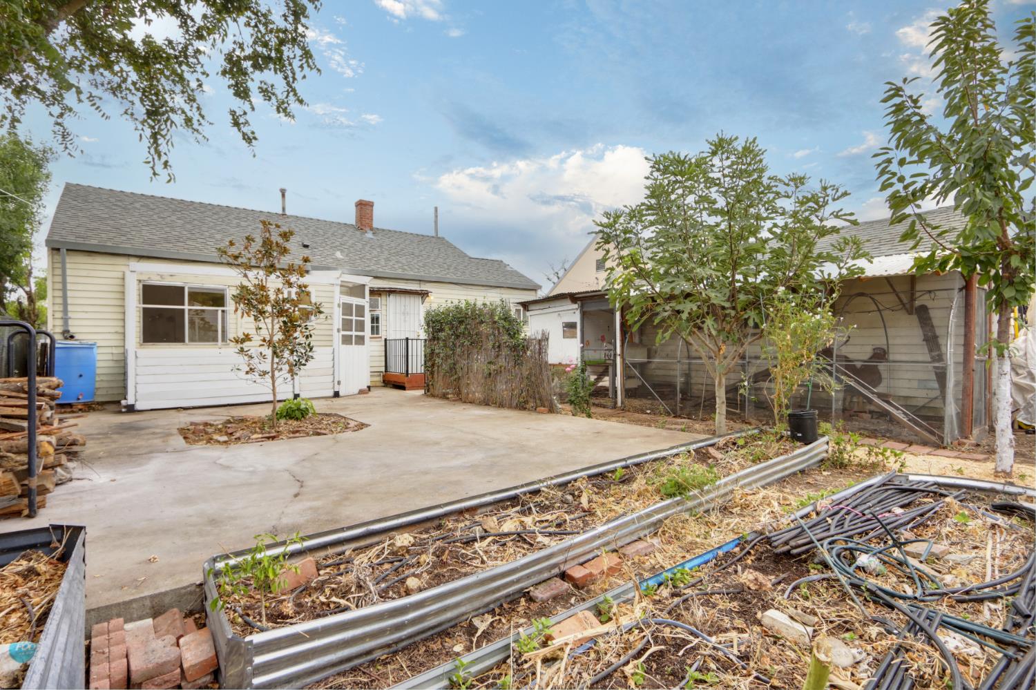 3633 Marysville Boulevard