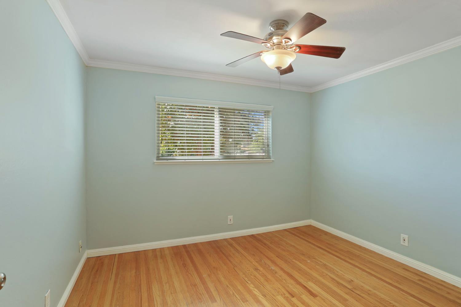 783 Falcon Way