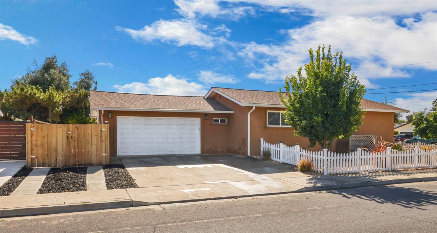 783 Falcon Way