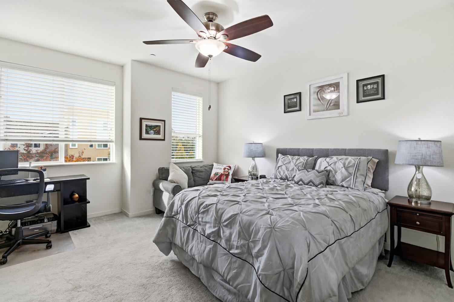 3215 Bridgeway Drive