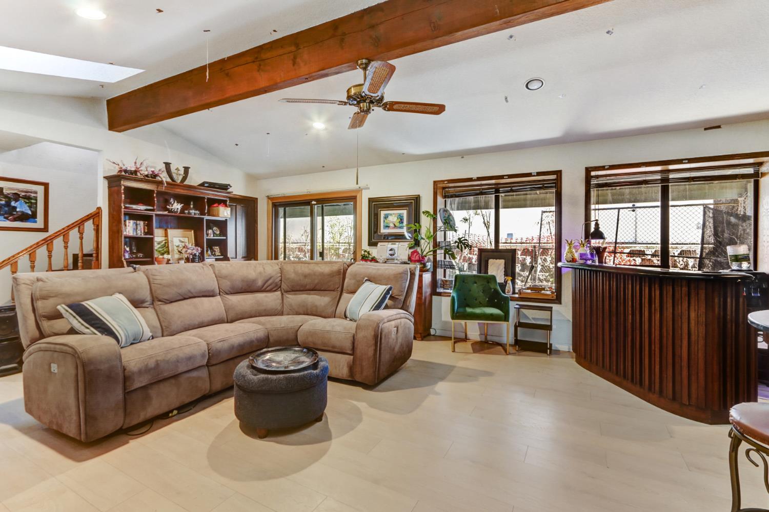 5712 San Juan Avenue