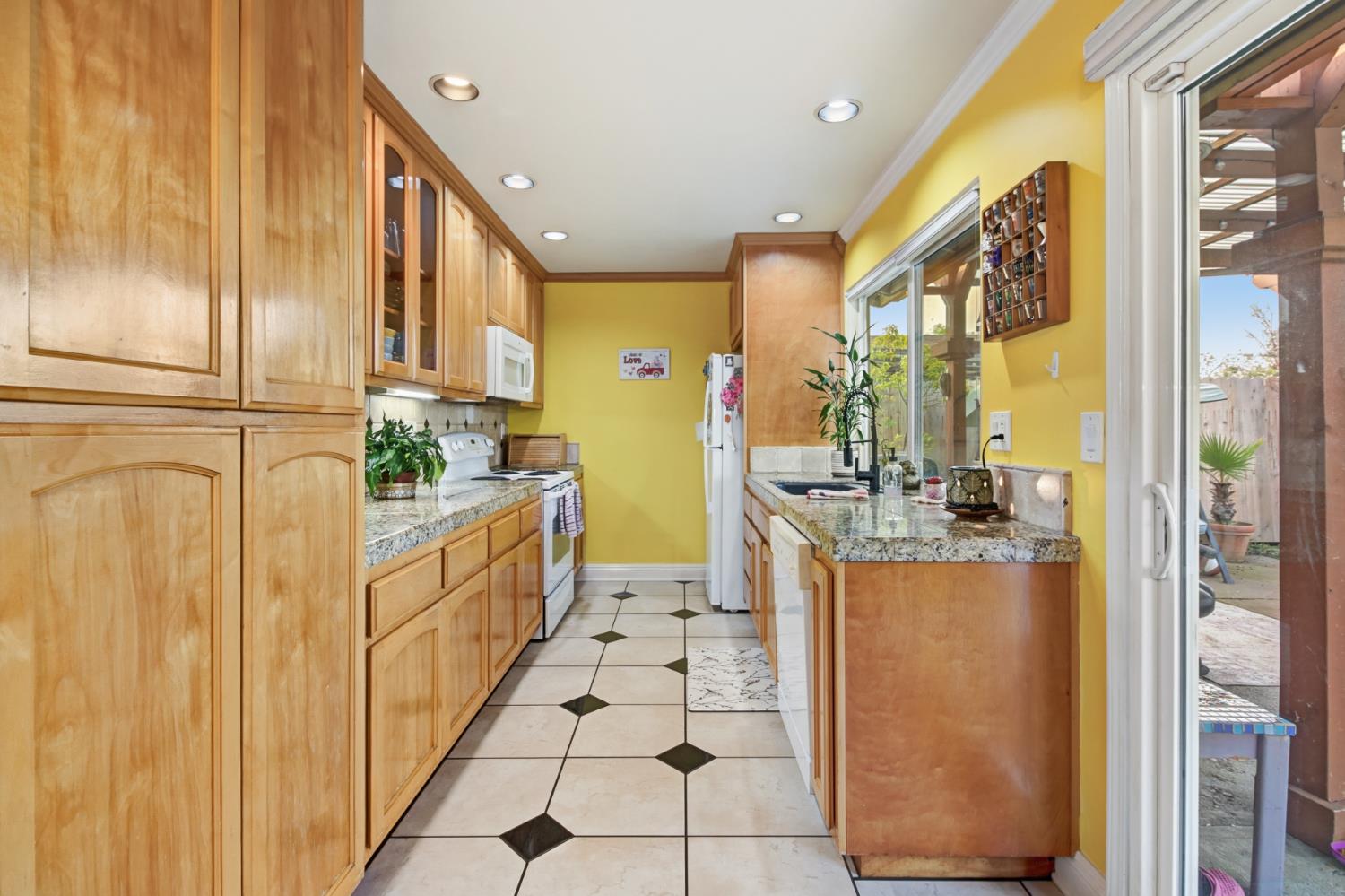 8271 Fieldpoppy Circle