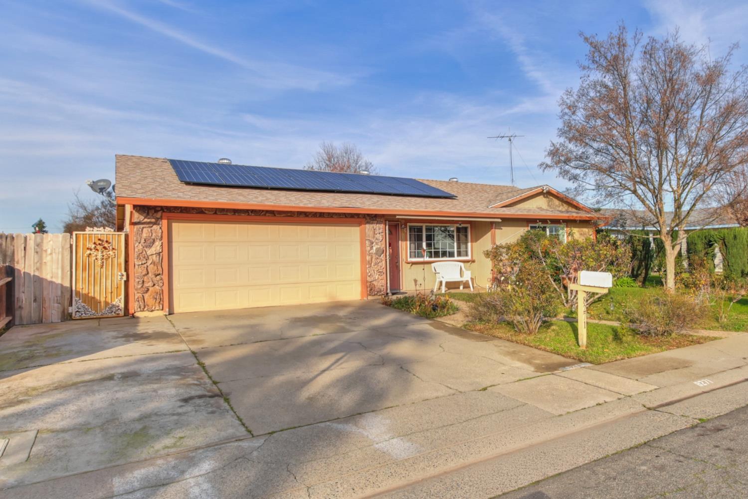 8271 Fieldpoppy Circle