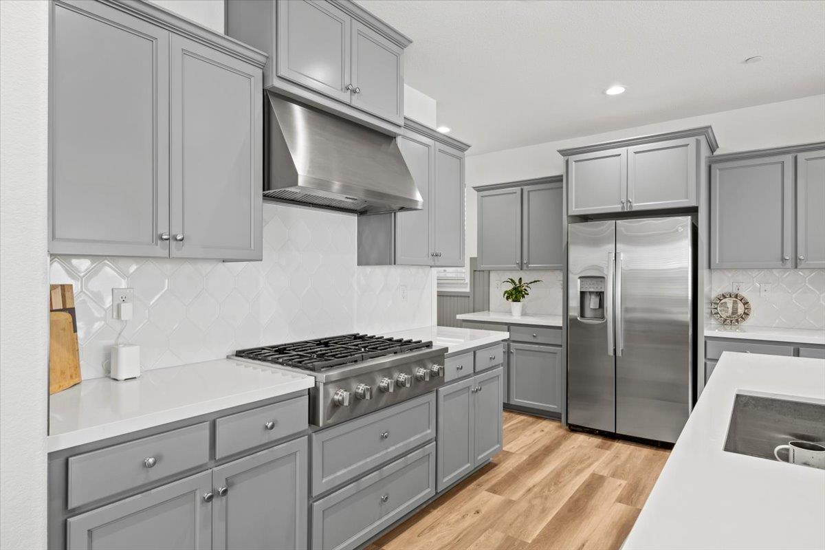 4316 Castle Crag Street