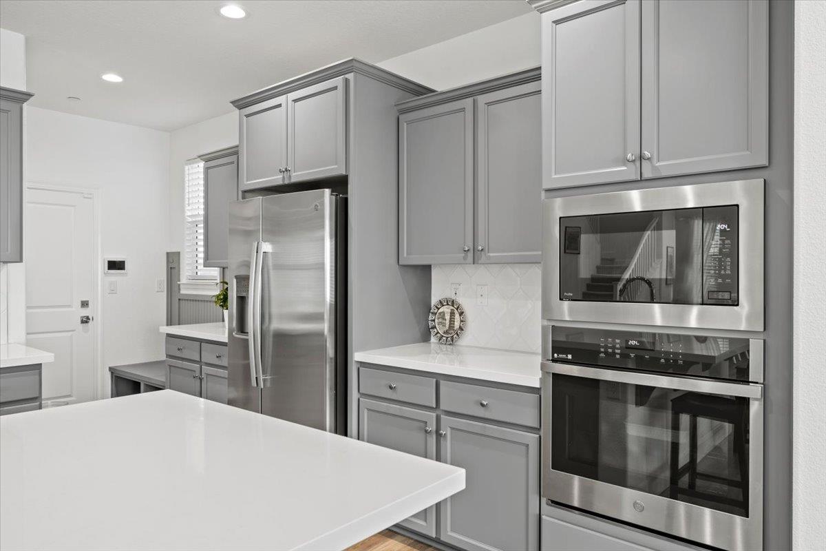 4316 Castle Crag Street