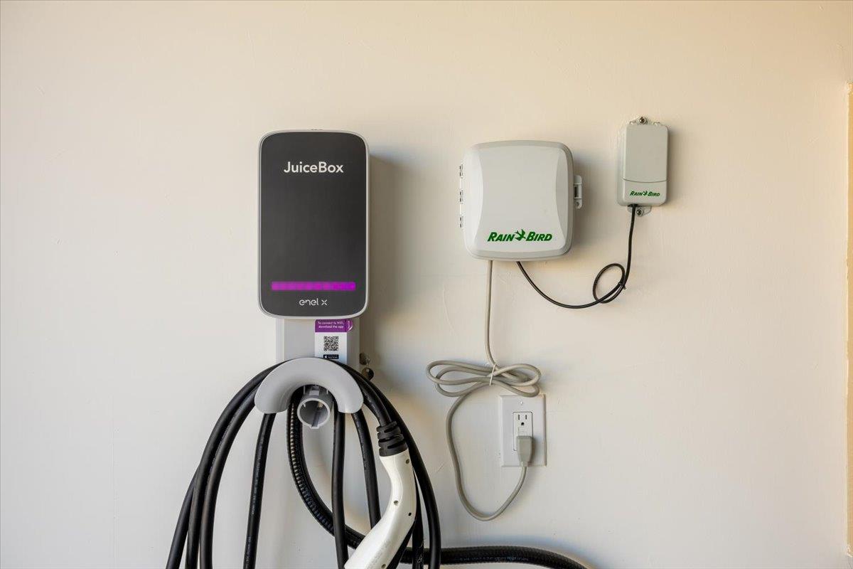 4316 Castle Crag Street