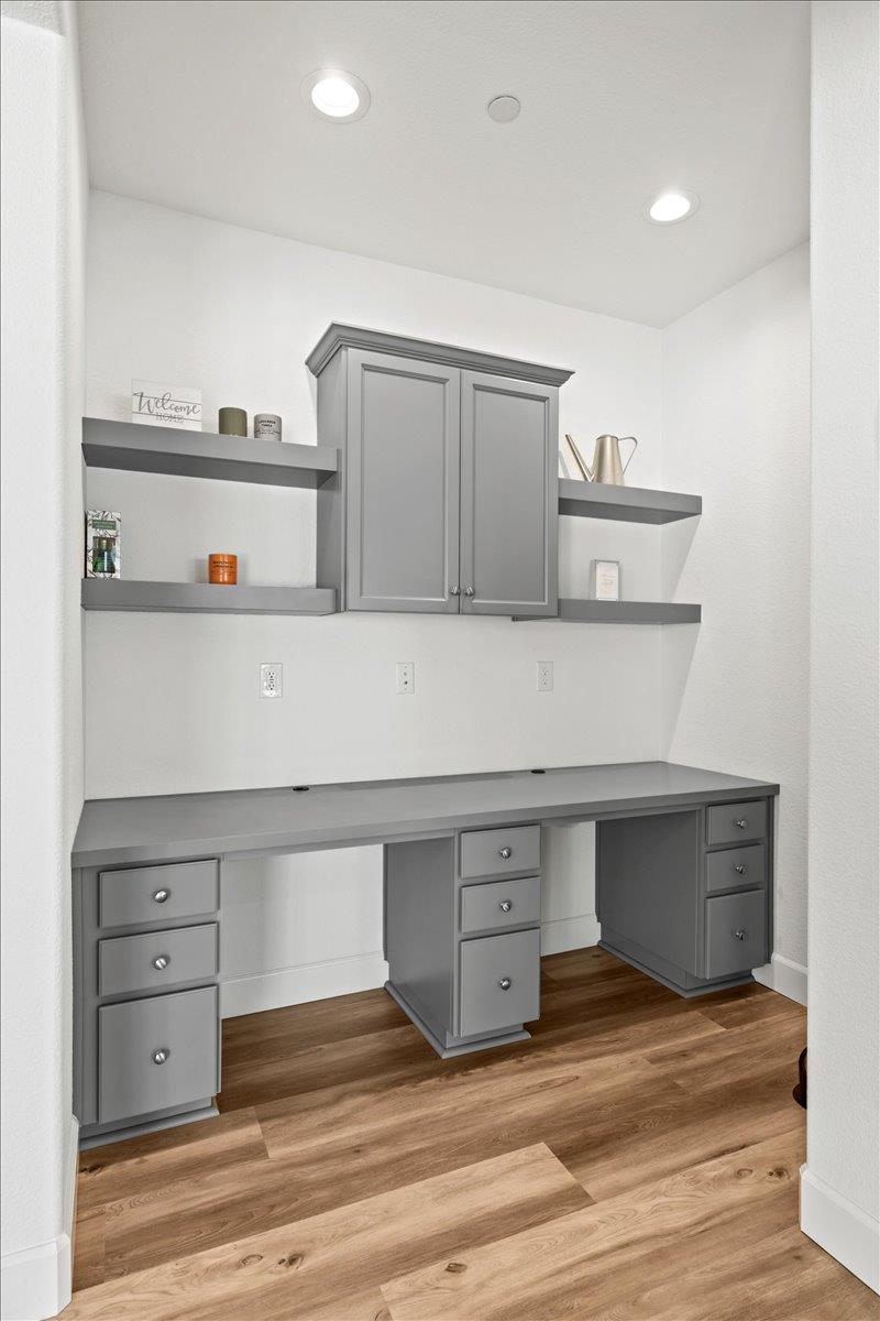 4316 Castle Crag Street