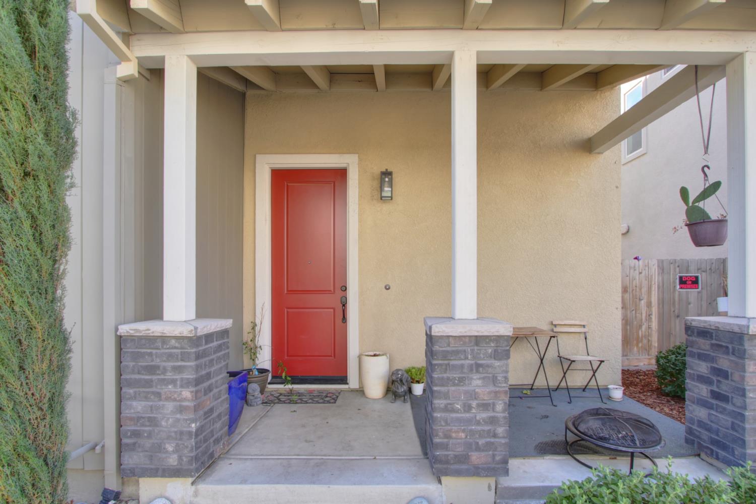 3280 Sunny Gate Lane