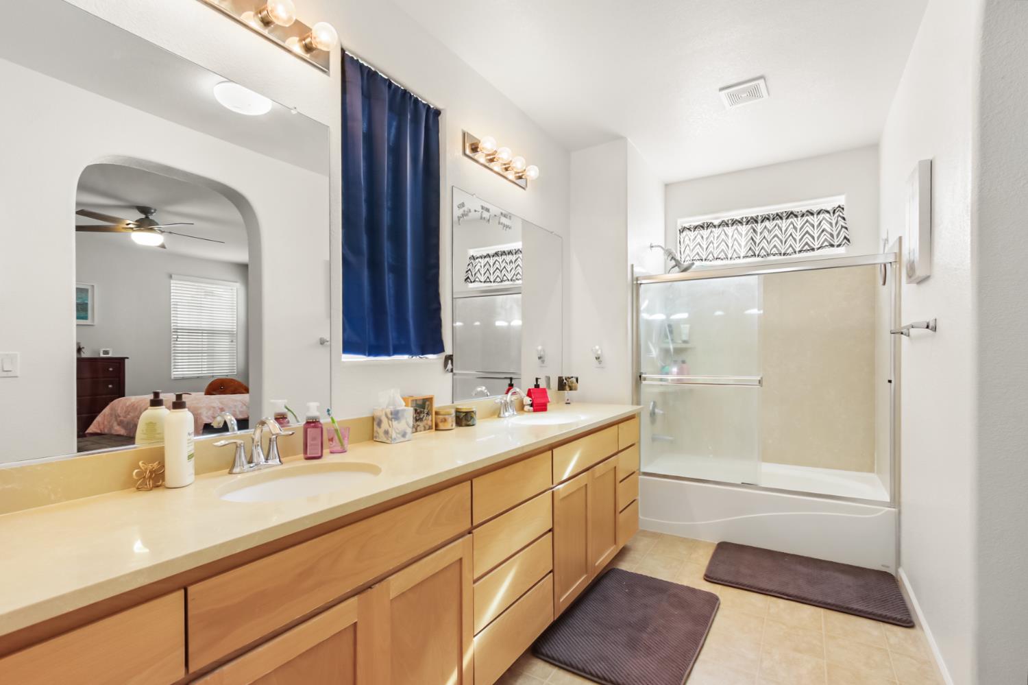 11069 International Drive