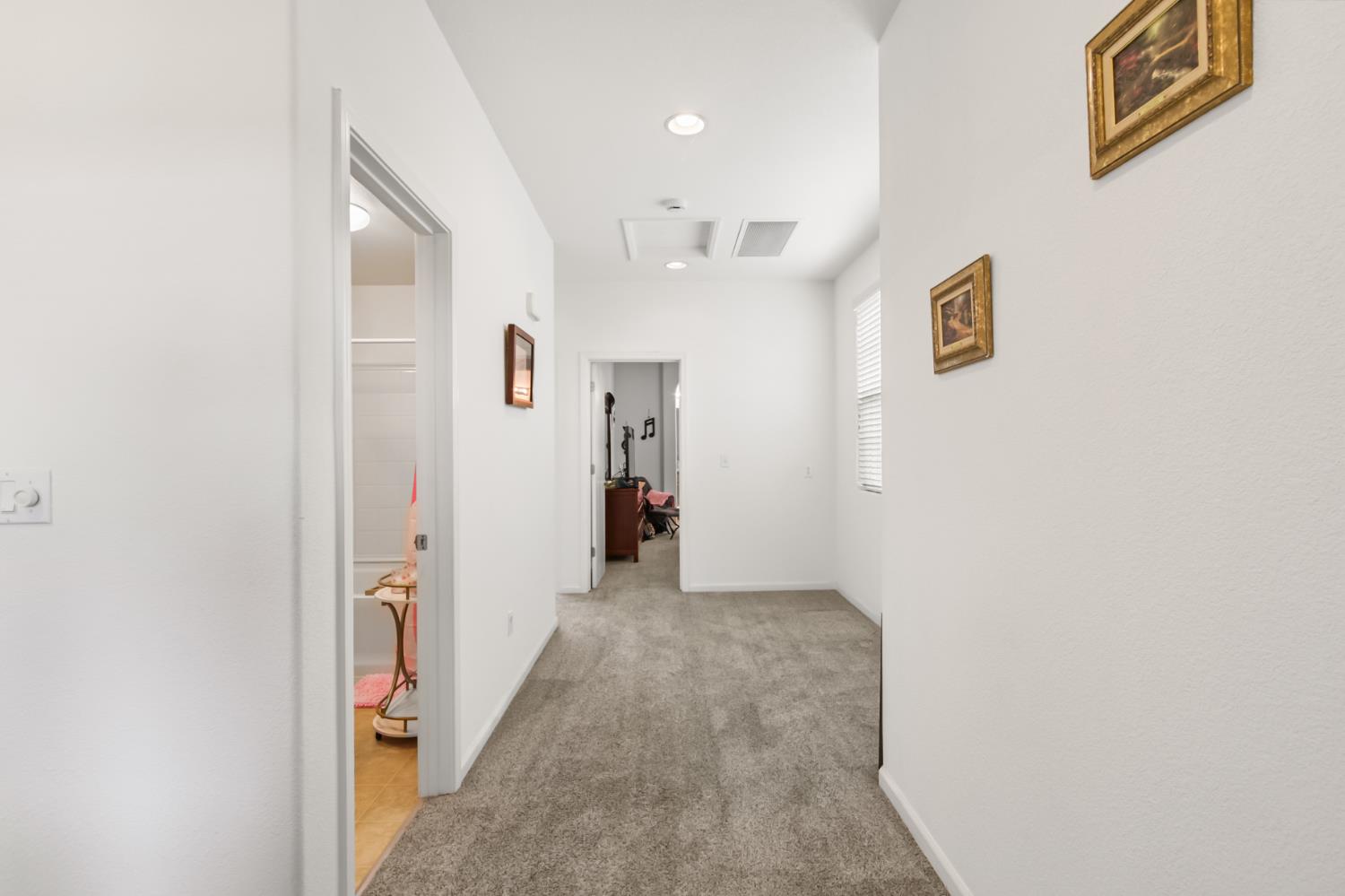 11069 International Drive