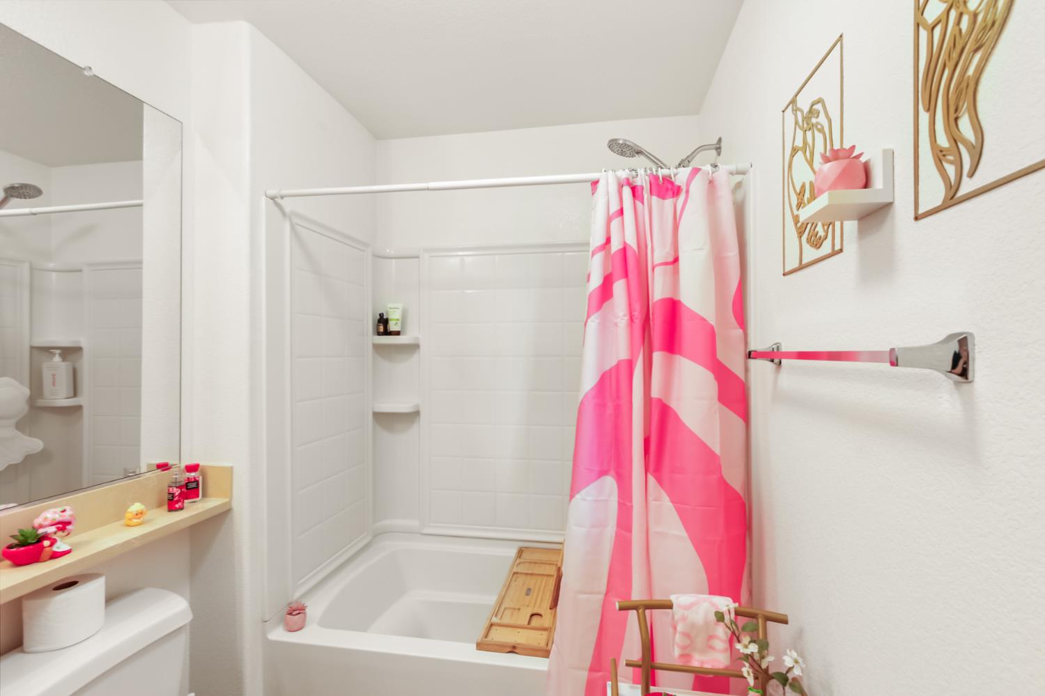 11069 International Drive