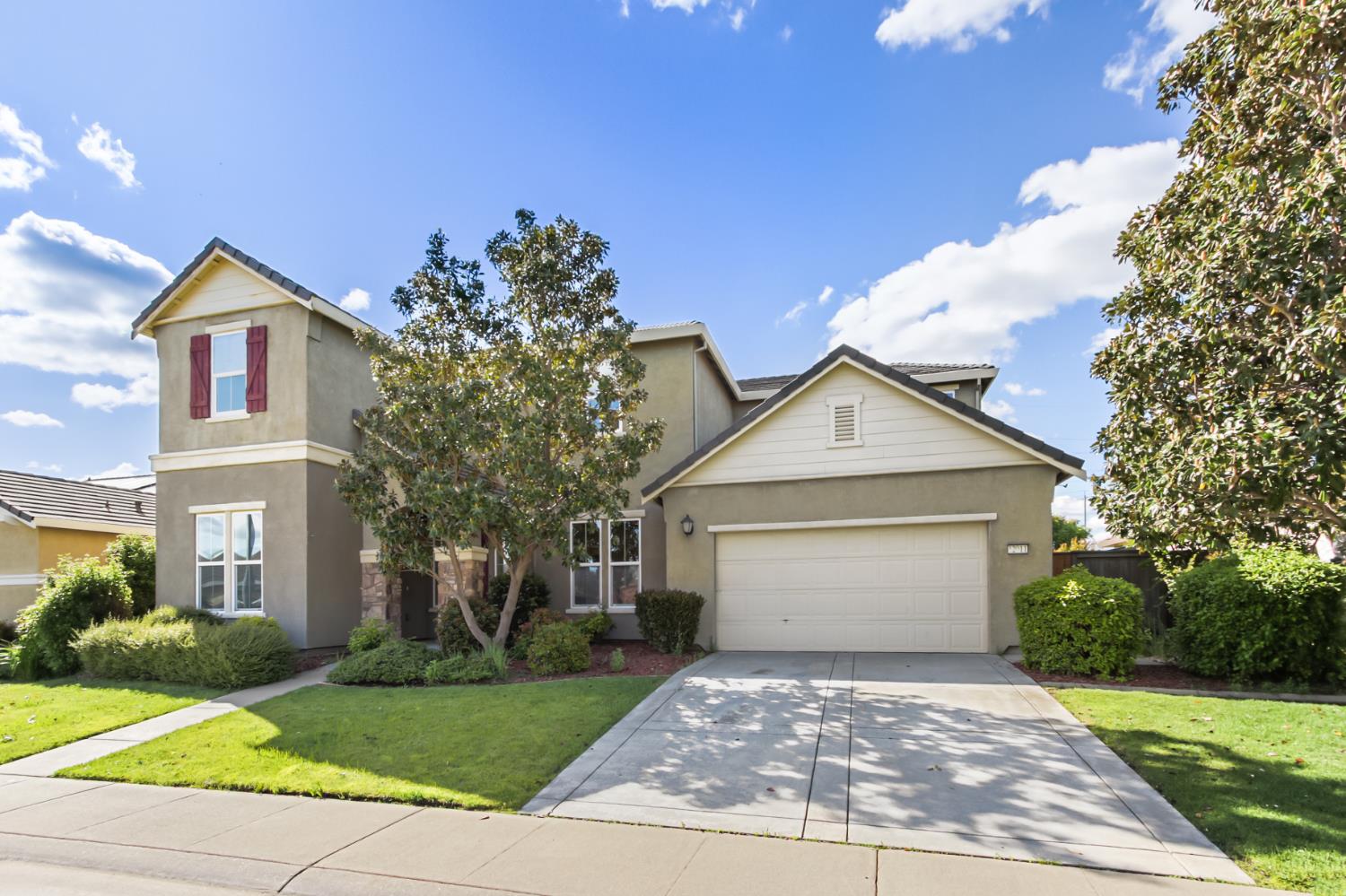 12011 Quail Falls Way