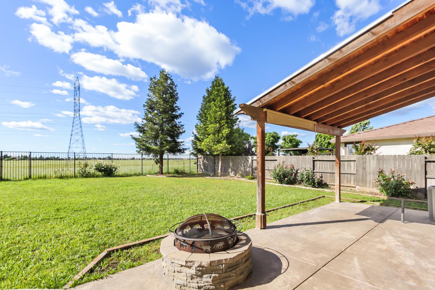 12011 Quail Falls Way