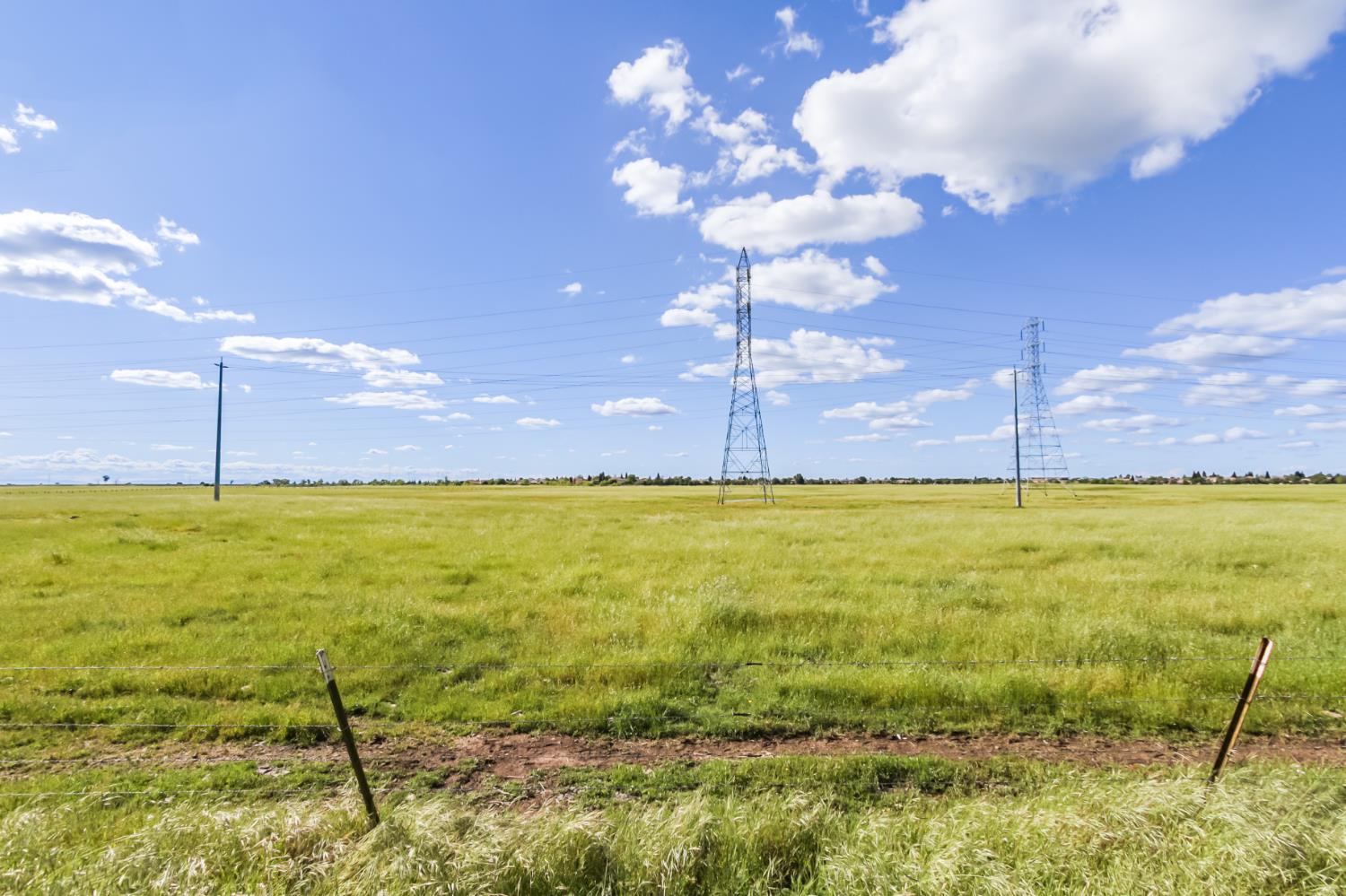 12011 Quail Falls Way