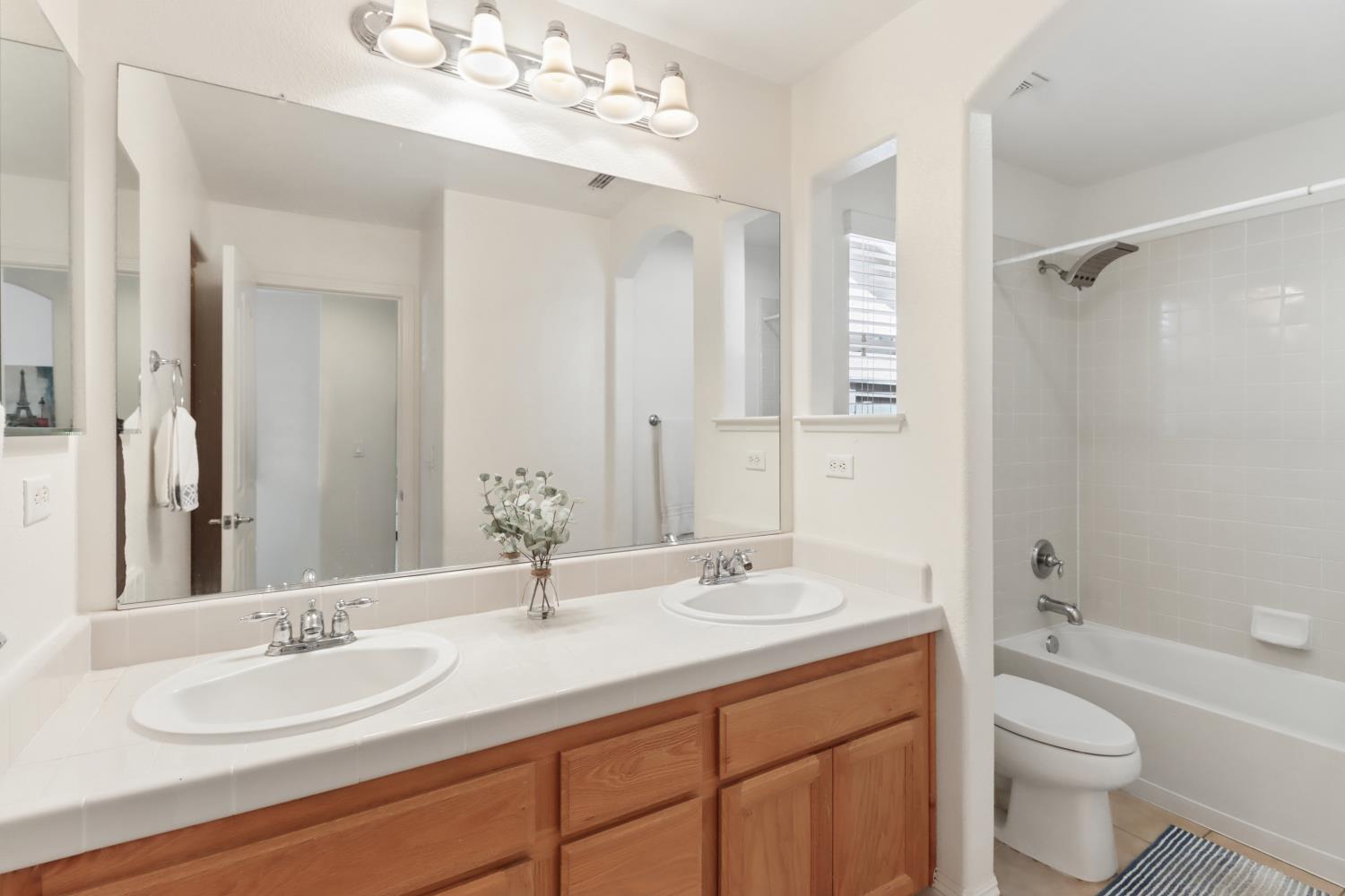 4479 Ruby Landing Way