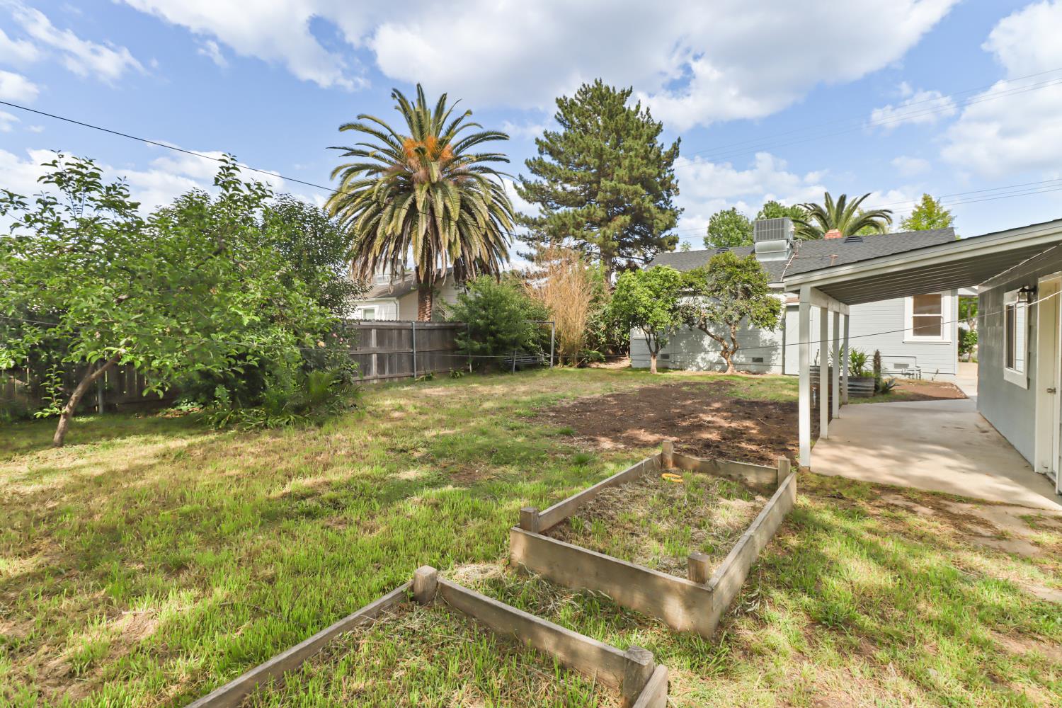 3728 62nd Street