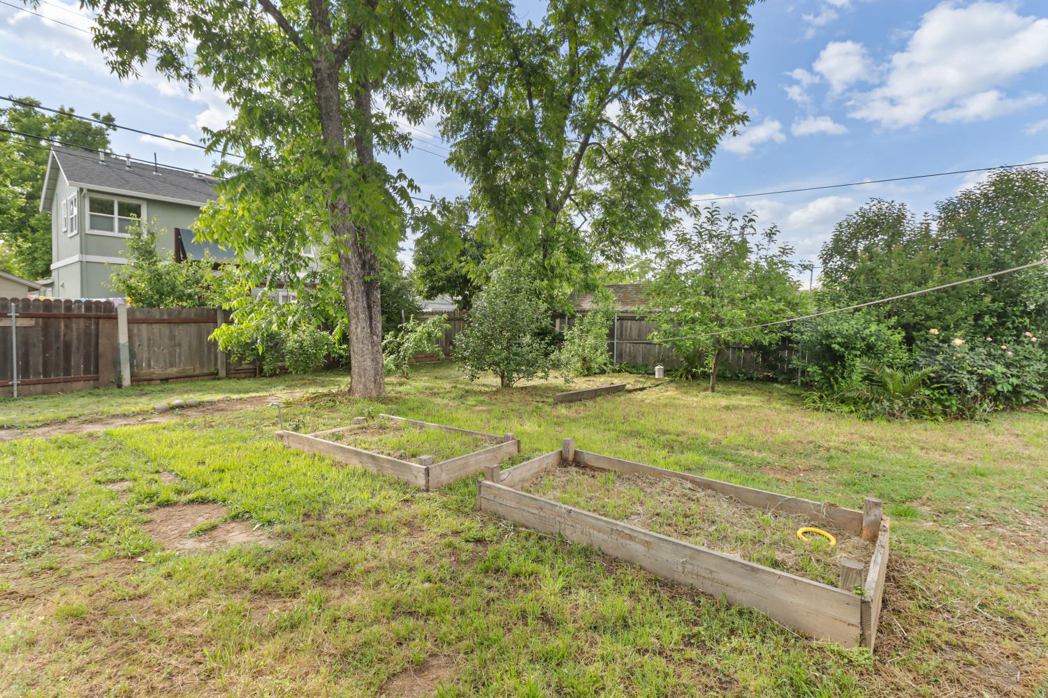 3728 62nd Street