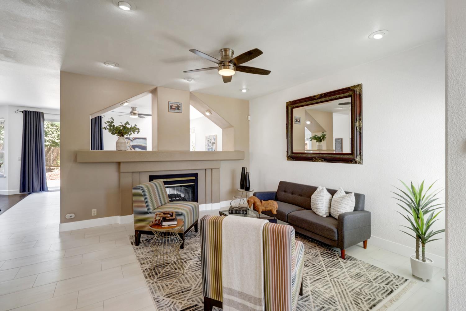 8218 Fountainarbor Way