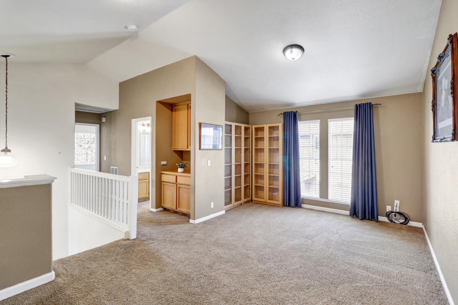 8218 Fountainarbor Way