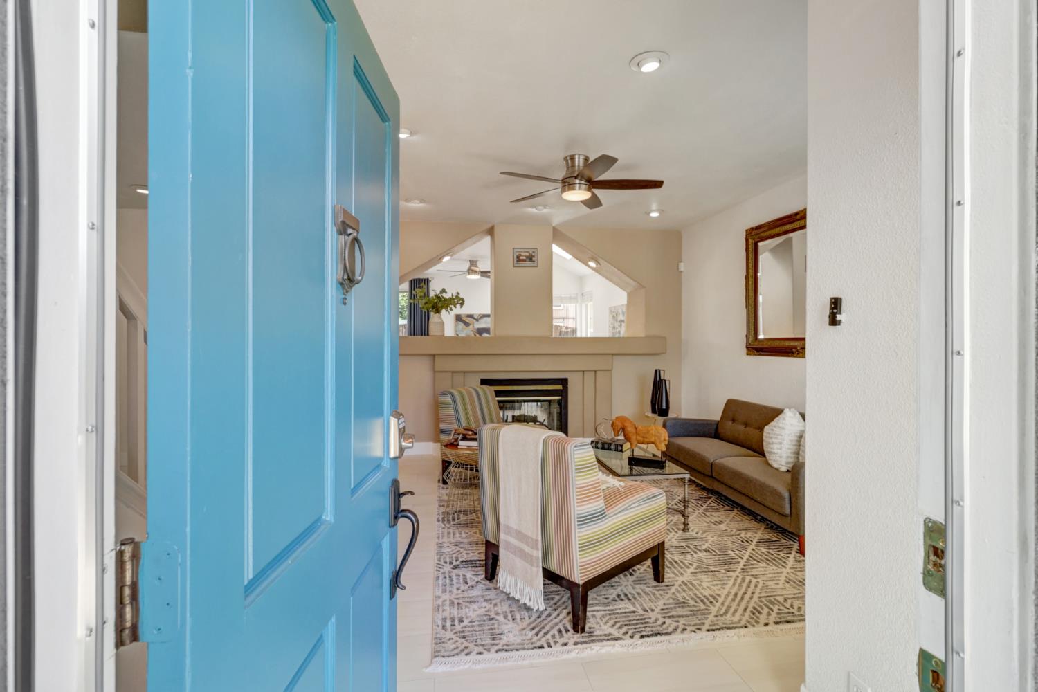 8218 Fountainarbor Way