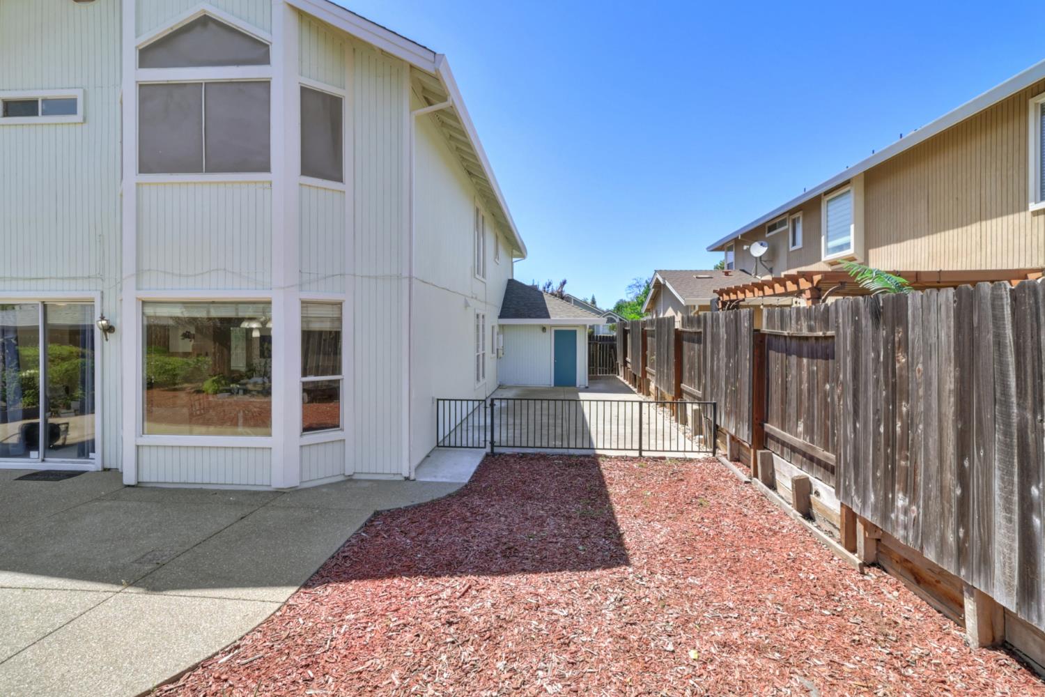 8218 Fountainarbor Way