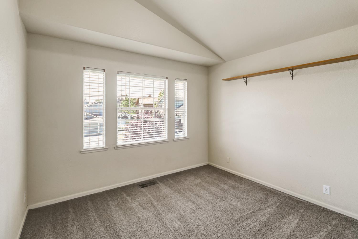 8218 Fountainarbor Way