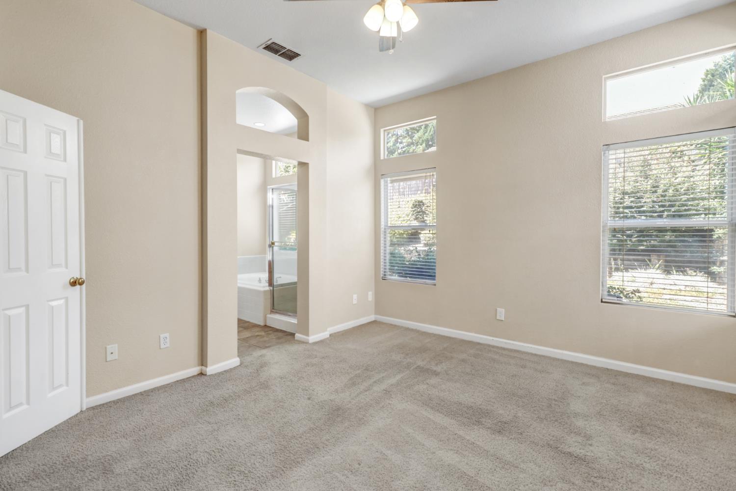2748 Genesee Drive