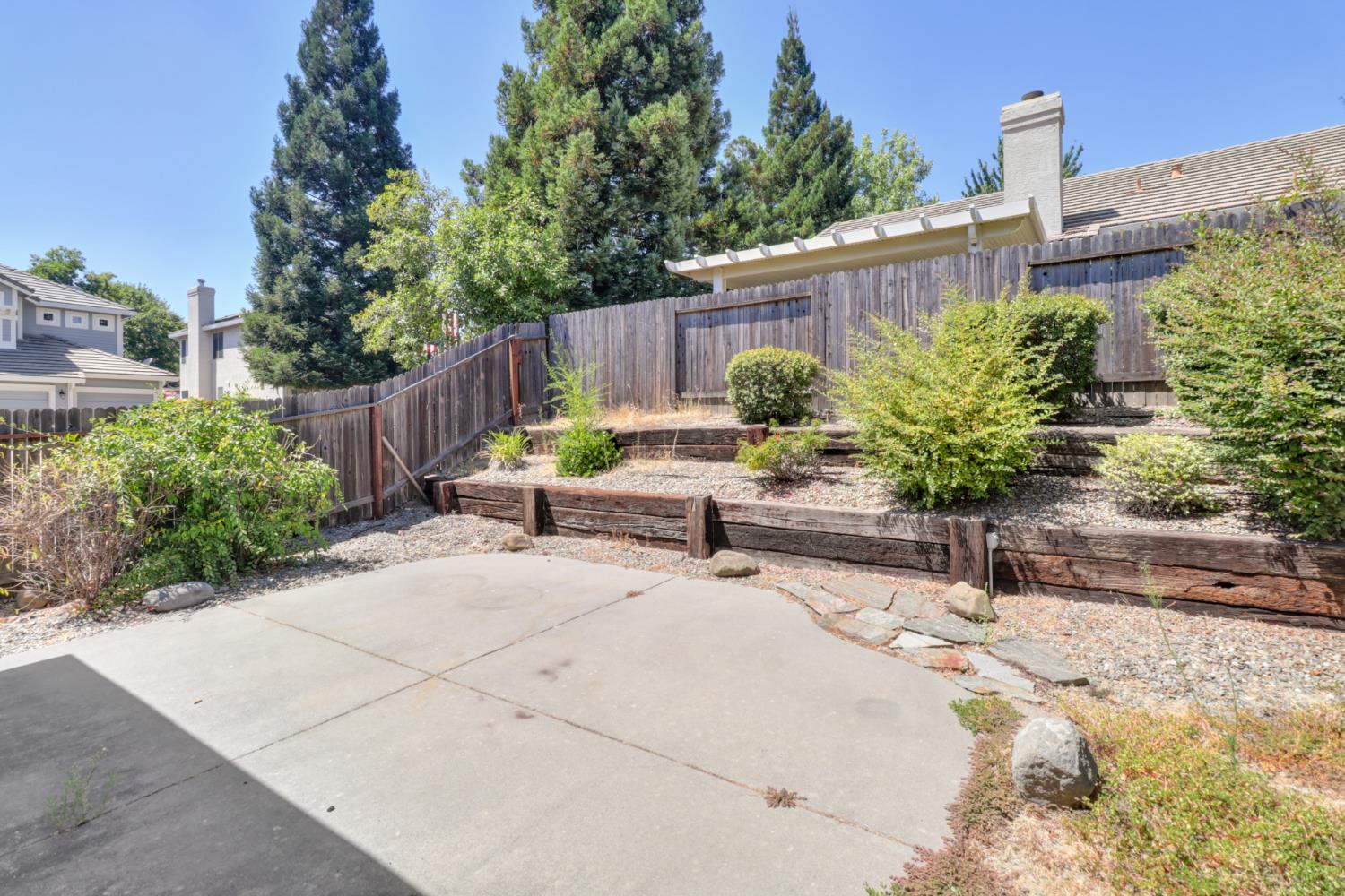 2748 Genesee Drive