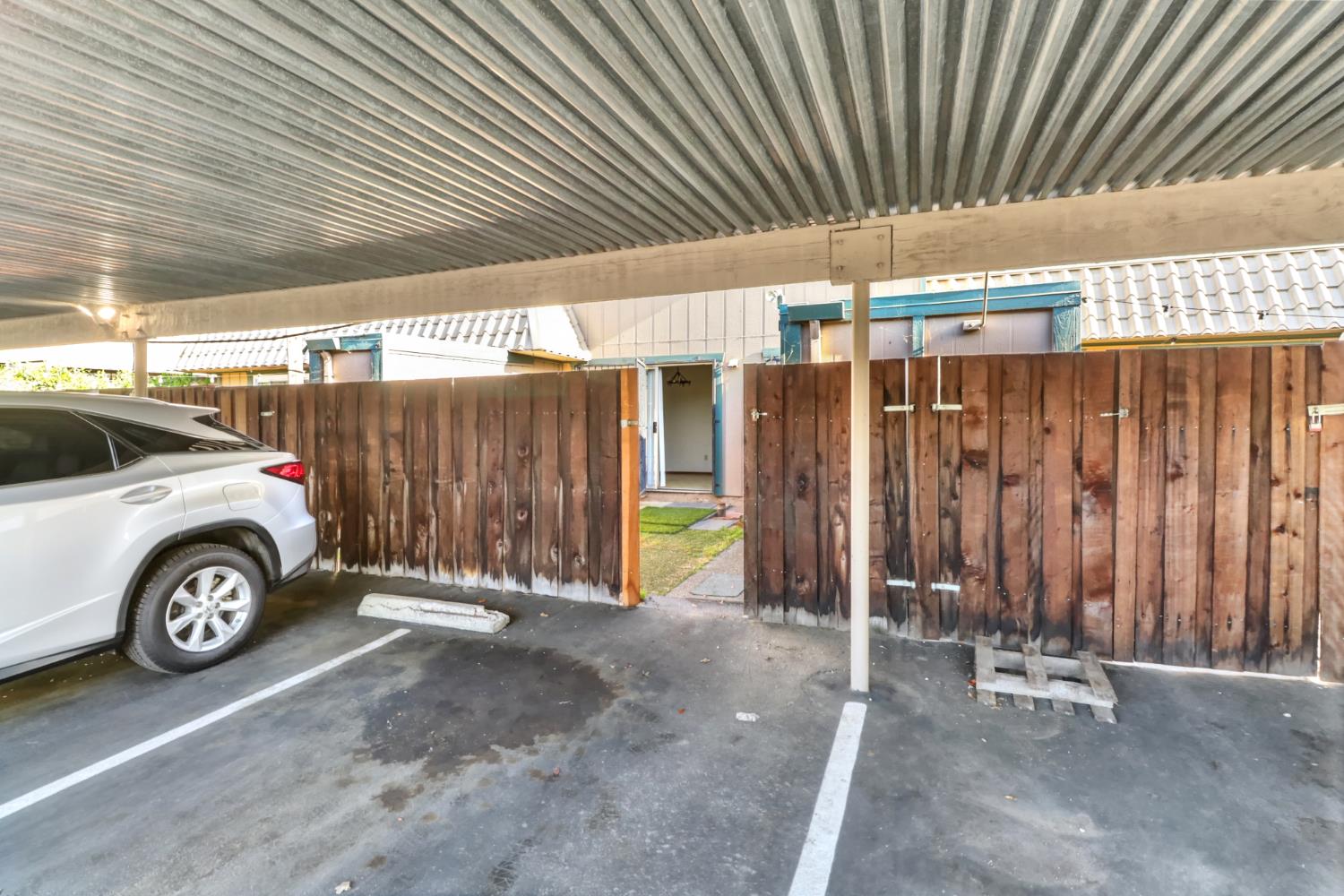 2155 Cottage Way