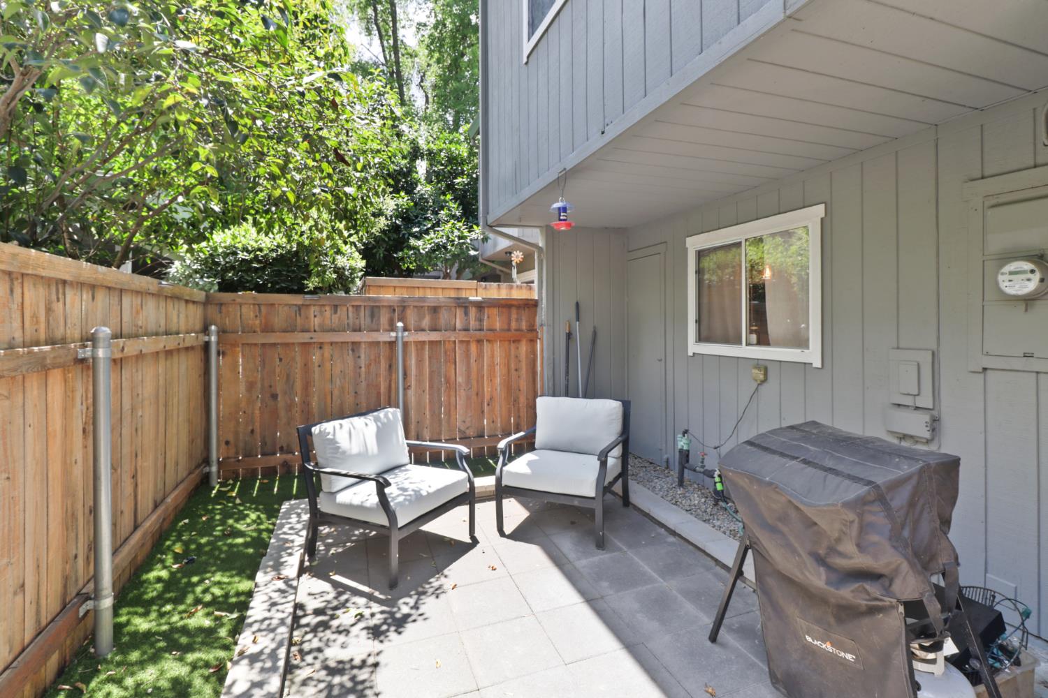 5233 Lake Knoll Lane
