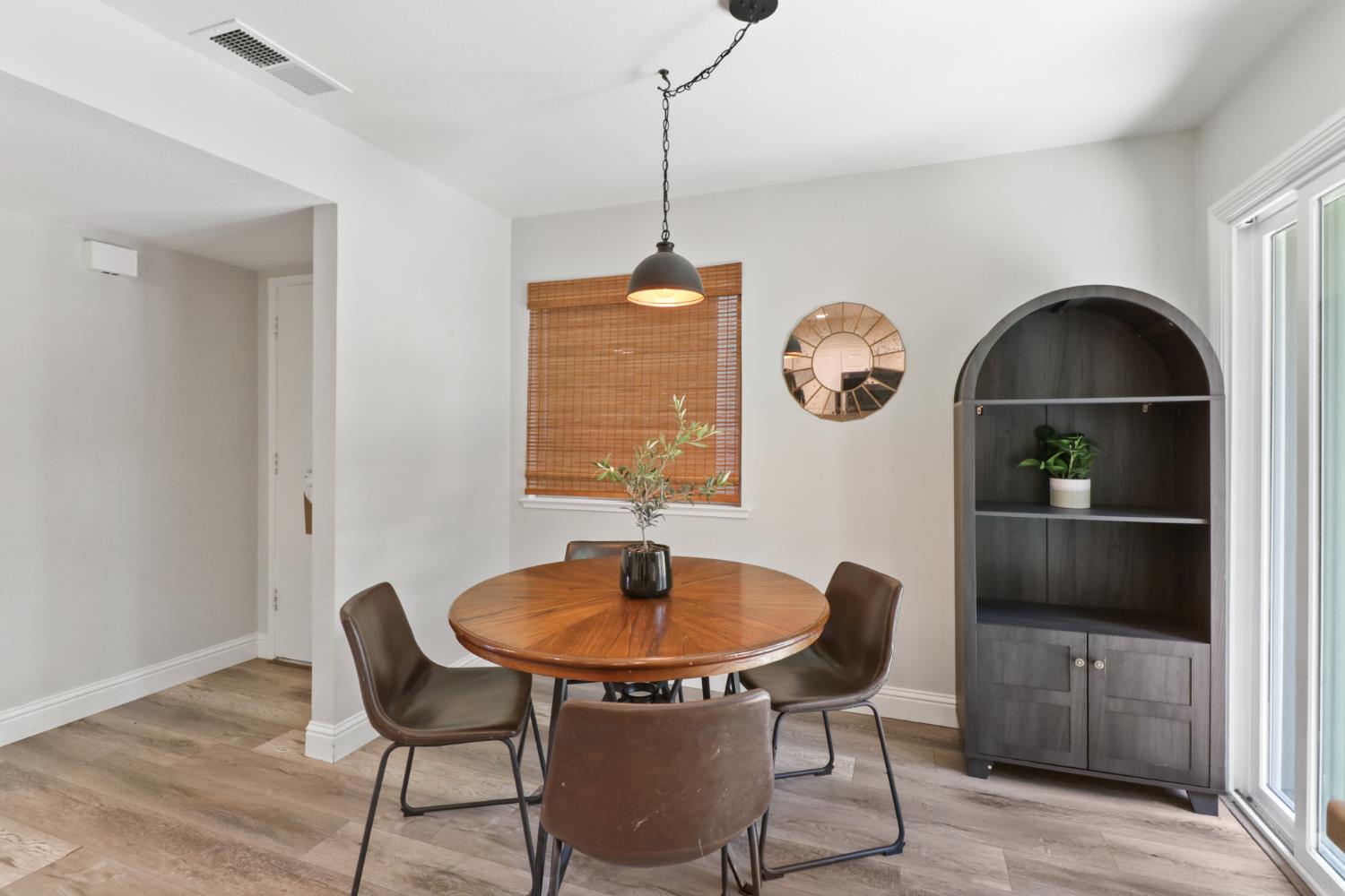 5233 Lake Knoll Lane