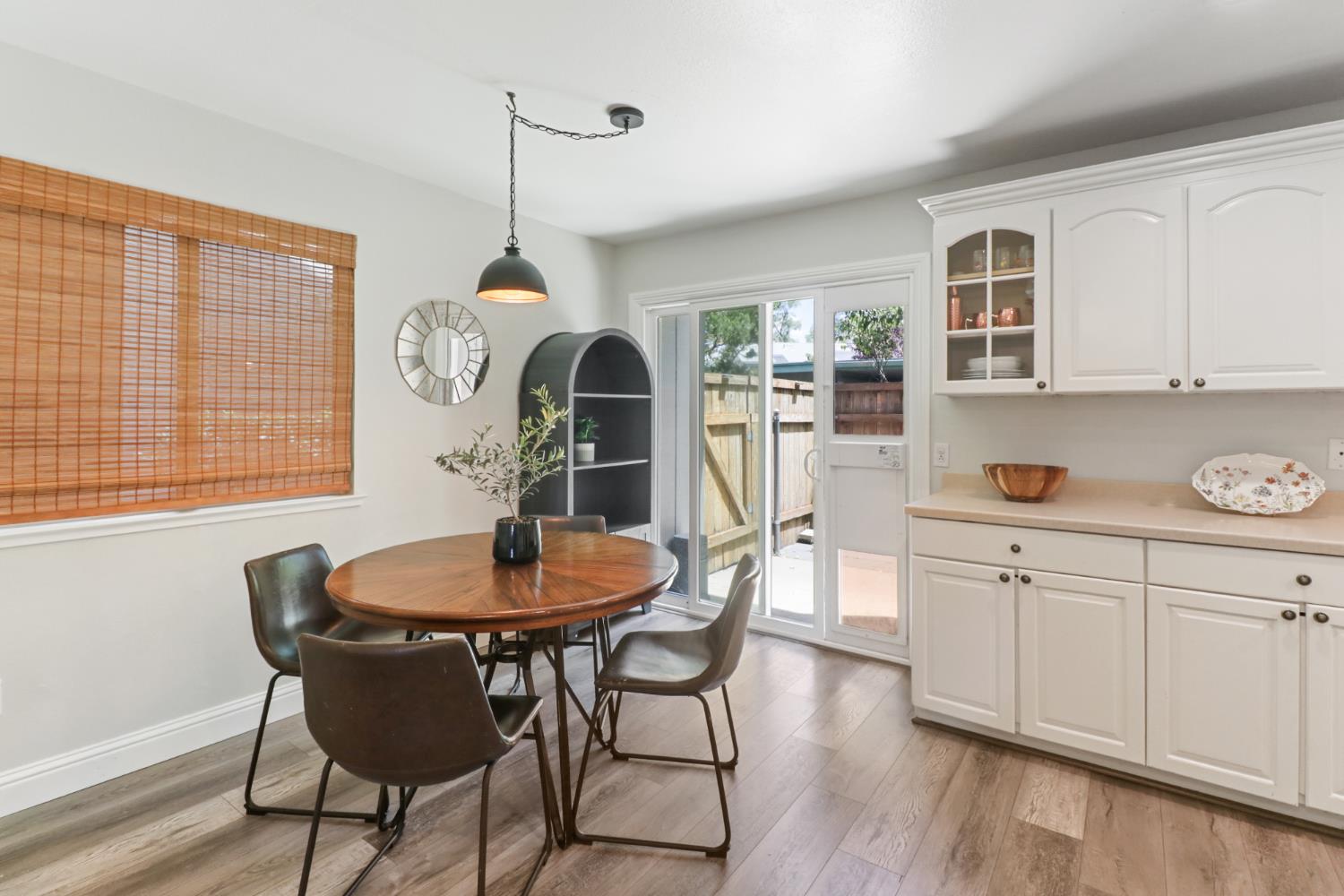 5233 Lake Knoll Lane