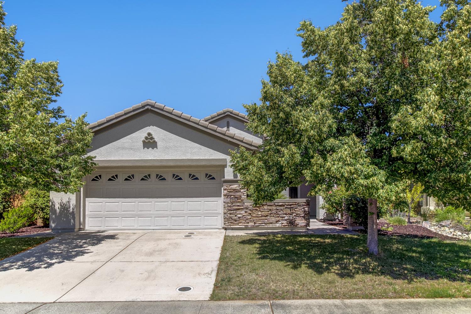3505 Riojo Way