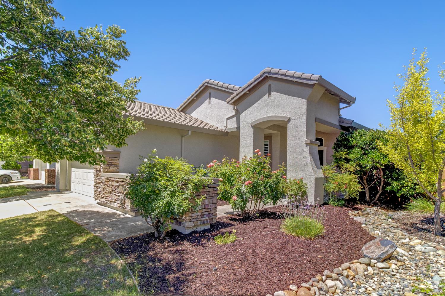 3505 Riojo Way