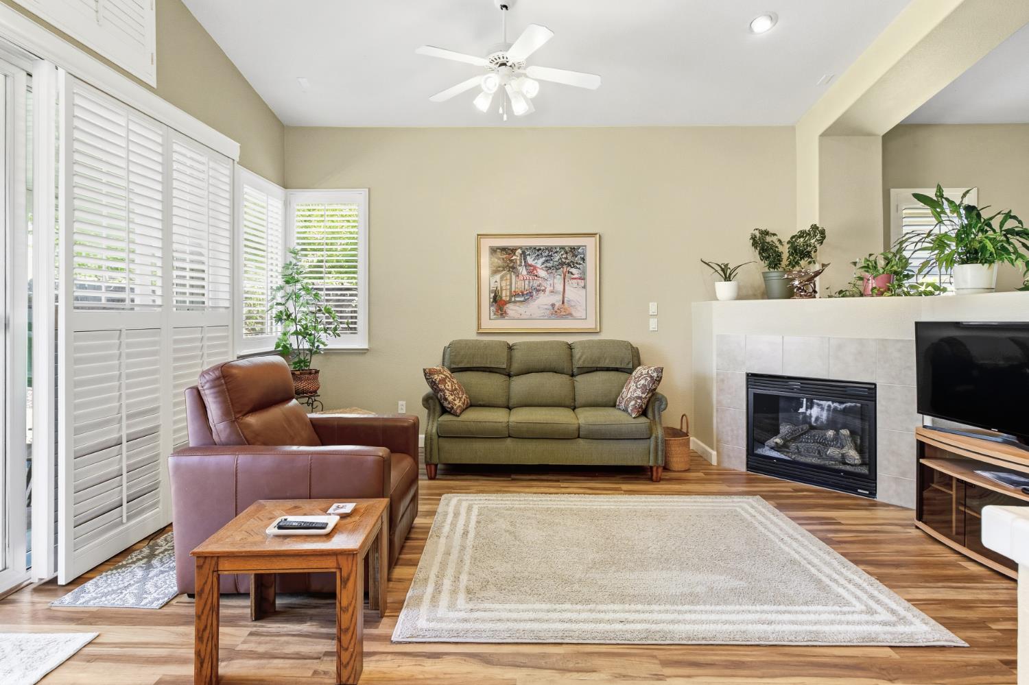 3505 Riojo Way