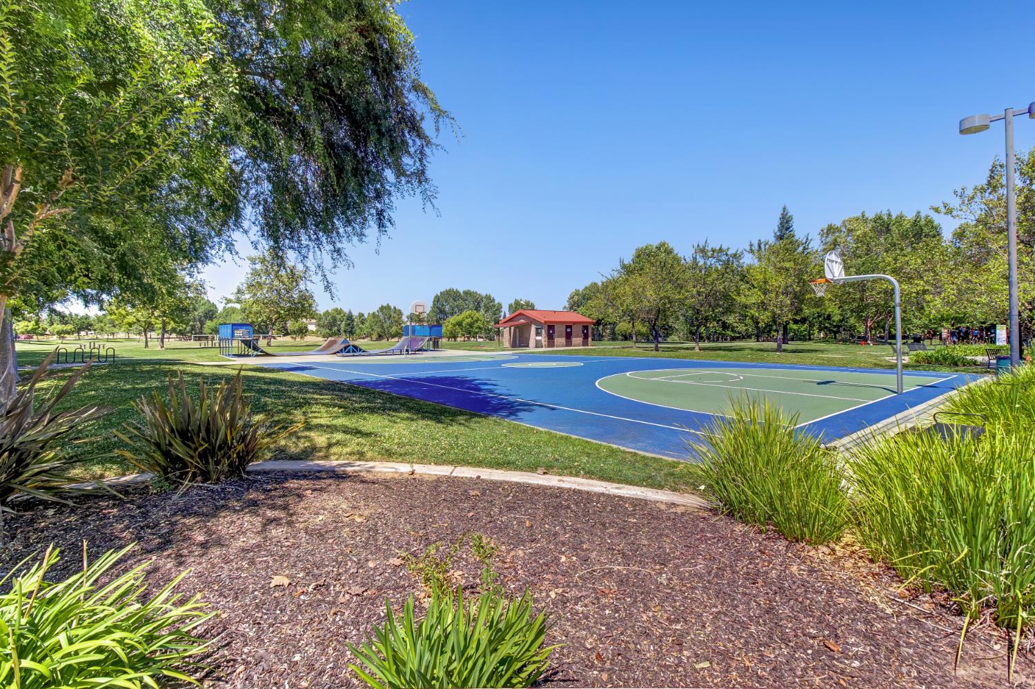 3505 Riojo Way