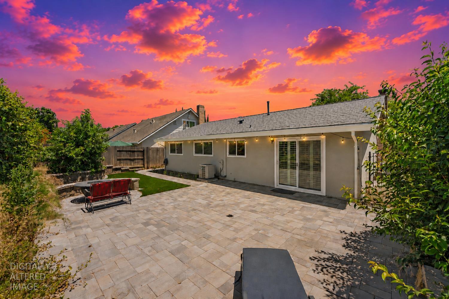 8935 Trujillo Way