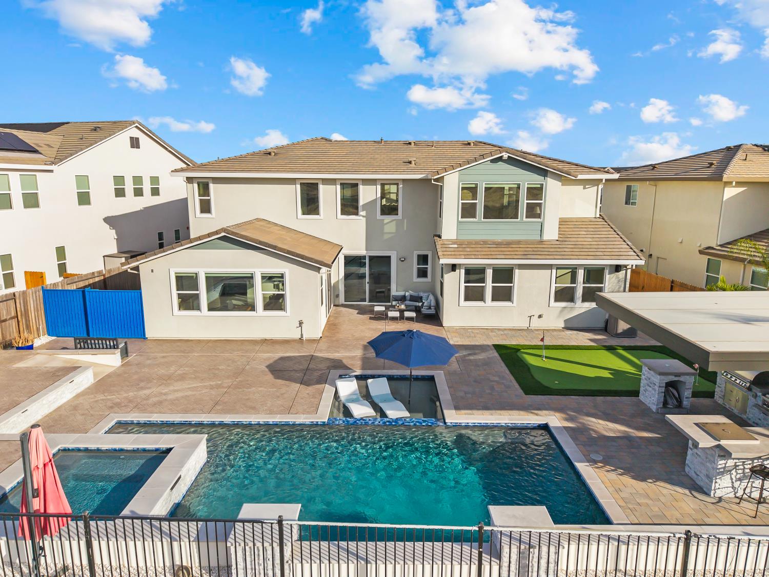 3090 Anastasia Way