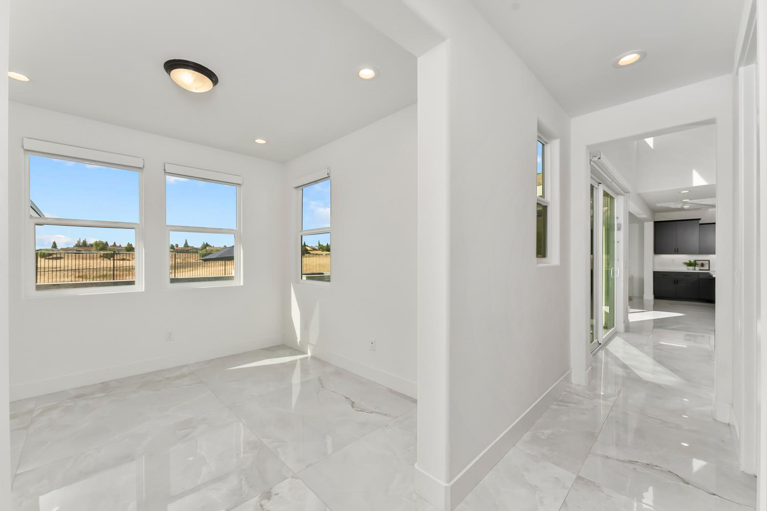 3090 Anastasia Way
