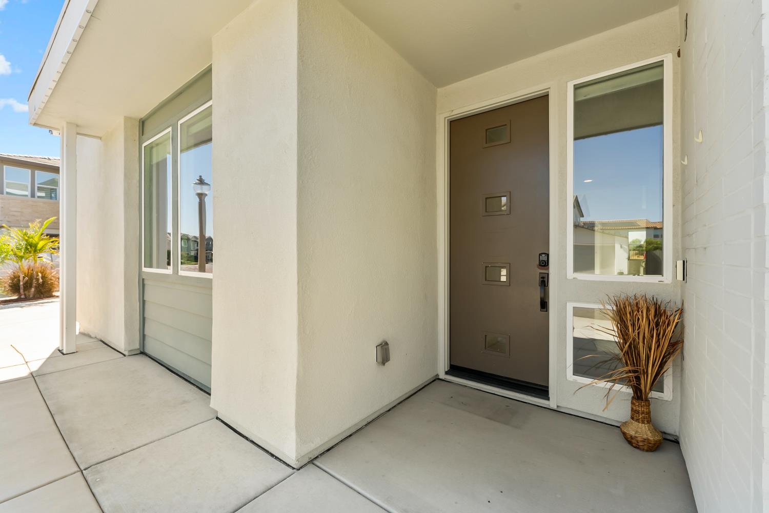 3090 Anastasia Way