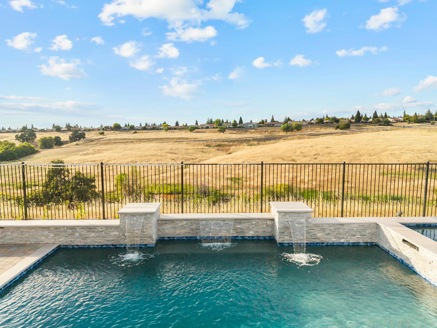 3090 Anastasia Way